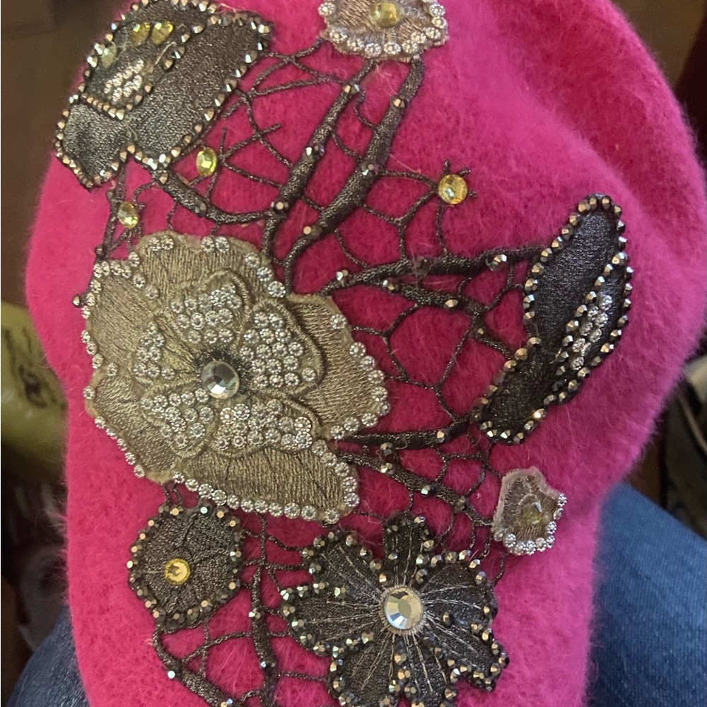 Pink Embellished Floral Wool Beret